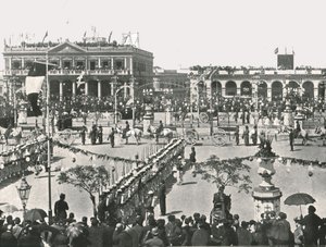 The Great Square on a Fete Day, Montevideo, Uruguay, 1895. av Unbekannt