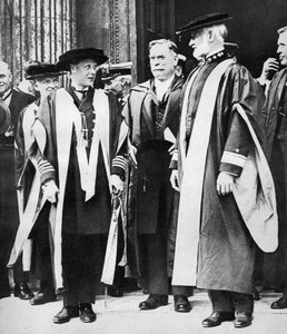 Prinsen av Wales og admiral William Sims, Cambridge, 1921 av Unbekannt