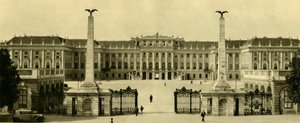 Schönbrunn-palasset, Wien, Østerrike, c1935. av Unbekannt