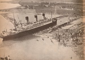 White Star Liner Majestic går inn i verdens største gravebrygge ved Southampton, c1934, 19 av Unbekannt