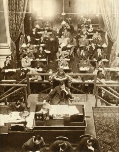 Åpningen av Dail Eireann, eller Chamber of Deputies, Dublin, Irland, 9. september 1922, 1935. av Unbekannt