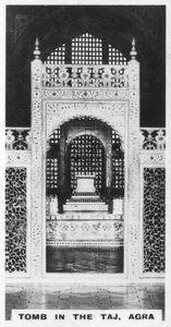 Grav i Taj, Agra, Uttar Pradesh, India, c1925. av Unbekannt