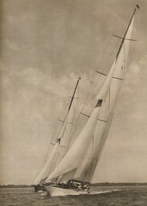 To kjente yachter i en spennende konkurranse, 1936 av Unbekannt