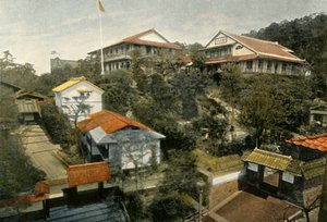 Un Hotel A Kioto, Hotel at Kyoto, 1900. av Unbekannt