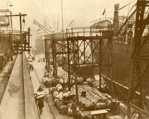 Loser matskip ved Royal Albert Docks, London, c1930. av Unbekannt