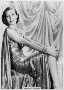 Valerie Hobson , britisk skuespillerinne, c1936-c1939 av Unbekannt