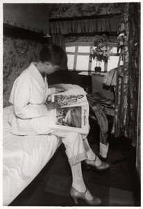 Utsikt over en passasjerkabin om bord på Zeppelin LZ 127 Graf Zeppelin, 1933 av Unbekannt