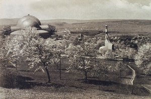 Utsikt over Goetheanum og varmehuset, Dornach, Sveits, 1914-1916 av Unbekannt