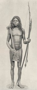 Wedda med bue, piler og øks, 1926 av Unbekannt