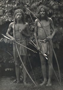 Wedda med pil og bue, 1926 av Unbekannt