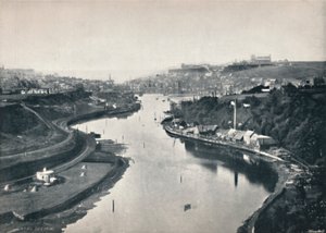 Whitby - Gesamtansicht der Stadt, 1895