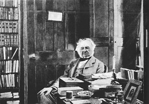 William Gladstone - Den store gamle mannen sitter ved sitt studiebord, c1925 av Unbekannt