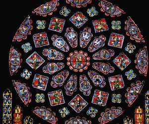 Glorifisering av jomfru Maria, viser armene til Blanche av Castilla under rosen, nordrosevinduet, ca. 1223 av Unbekannt Unbekannt