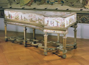 Cembalo, Chinoiserie-figurer på hvit lakkbakgrunn av Dagly Workshop, muligens Gerard Dagly, 1710 av Unbekannt Unbekannt