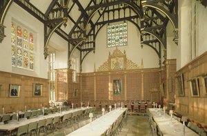 Innvendig visning av spisesalen som viser hammerbjelketak, Trinity College, Cambridge av Unbekannt Unbekannt