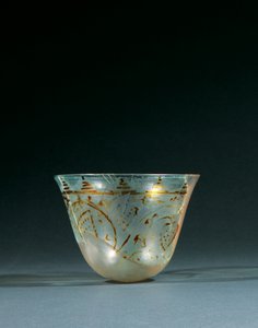 Fatimid-glansmalt fragmentarisk kopp, 10. - 11. århundre av Unbekannt