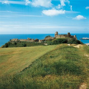 Hastings Castle, East Sussex, Storbritannia av William M. Timlin