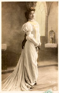 Gammelt postkort/Yvonne Dubel (1881-1958)/Skuespiller av William M. Timlin