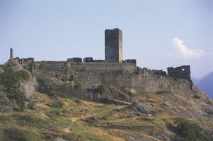 Gammel ruin av en bygning, Castello St. Germain, Montjovet, Valle D
