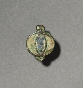 Dekorasjonsbrosje, ca.100-300 av Unbekannt