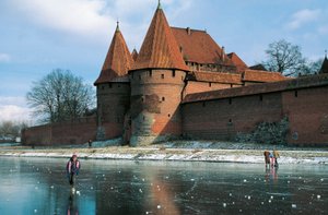 Polen, Pomorskie voivodeship, Malbork, Slott, gotisk festning bygget av Teutonisk orden av Benjamin Baud