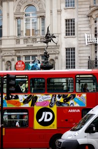 Red London Bus, Piccadilly (bilde) av Unbekannt