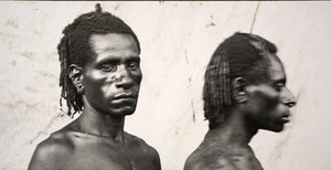 To menn, Papua Ny-Guinea (gelatinsølvtrykk) av Unbekannt