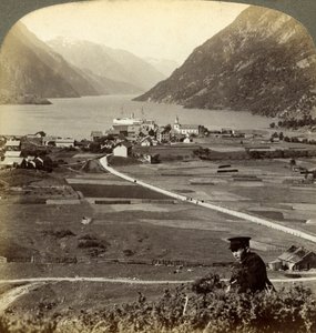 Odda, Hardangerfjord, Norway. av Underwood and Underwood