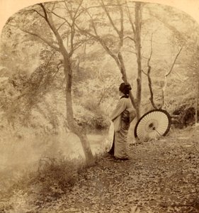 The Golden Days of Autumn i Japan, 1896. av Underwood and Underwood