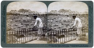 De rotete takene i Seoul, hovedstaden i Eremittriket Korea, 1904. av Underwood and Underwood