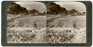 Klippen til Elias-alteret på Karmel-fjellet og Esdraelon-sletten, Palestina, 1900. av Underwood and Underwood