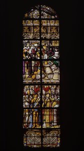 En rett til vekt og mål, garantert ved tilstedeværelse av en passende kontrollør (øverst). Chilperic ønsket velkommen av evequeen i Tournai etter nederlaget av broren Sigebert (nederst). Farget glass ved Cathedrale de Tournai: Tverrarm høyre (3). av Unknown artist