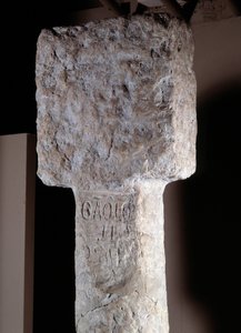Afrikansk kunst: detalj av en besittelsessøyle kjent som Saint Augustine erige av den portugisiske oppdageren Diogo Cao (eller Diego Cam) i Sør-Angola. 1486. Lisboa, Nasjonalmuseet for antikk kunst av Unknown artist