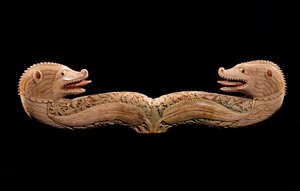 Orientalsk kunst: tau de houlette (enden av hyrdestokken) med elfenbensdyrehoder. Paris fra 1400-tallet, armensk museum av Unknown artist