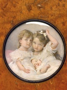 Portrettminiatyr av storhertuginnene Olga (1895–1918), Tatiana (1897–1918) og Maria (1899–1918) av Russland, ca. 1900 (miniatyr) av Unknown Artist