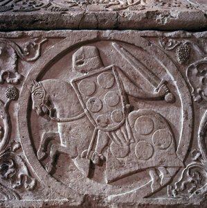 Sarkofag av ridderen av palassfamilien (sannsynligvis Hugh av palasset), detalj av det nedre relieffet. marmor. 1292. Toulouse, Jakobinernes kirke av Unknown artist