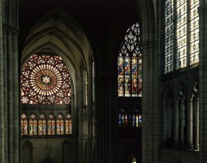 Glassmalerier og rosett av katedralen i Troyes av Unknown artist