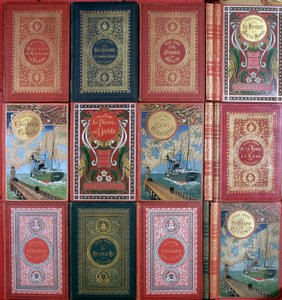 Ulike omslag av Jules Vernes bøker utgitt i Hetzel-utgaver. Jules Verne biblioteksamling. Paris. av Unknown artist