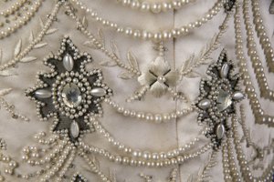 Brudekjole bodice av Unknown artist