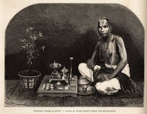 Brahmane kneler foran offeralteret og ber. Gravering for å illustrere reisen i meridionalprovinsene i India, av Alfred Grandidier, i 1862-1864, publisert i "" le tour du monde", redigert av Edouard Charton, Hachette, Paris 1869.Selva C av Unknown artist