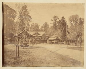 [Gårdsplass i et uidentifisert japansk tempel] av Unknown artist