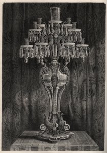 Krystallkandelaver fra Baccarat-fabrikken - - gravering i 'Les Merveilles de l'Industrie' av Louis Figuier av Unknown artist