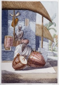 Indisk kultur, sivilisasjon og samfunn: musiker med tradisjonell indisk perkusjon (Tikora). Gravering fra 1808. av Unknown artist