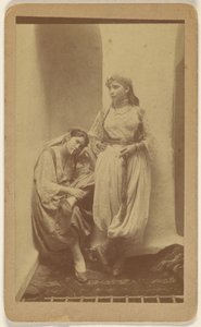 [Orientalistisk studioportrett av to kvinner] av Unknown artist