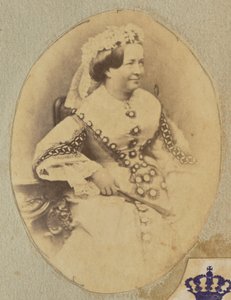 [Dronning Amalia av Hellas]