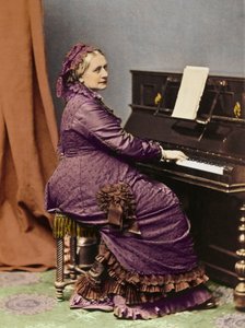 Clara Schumann (1819 -1896), tysk pianist og komponist, ved pianoet - Portrett av Clara Schumann (1819-1896), tysk pianist og komponist, kone til Robert Schumann. av Unknown photographer