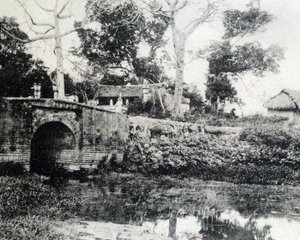 Hanoi, papirbroen i 1883. av Unknown photographer
