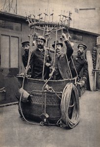 Fotografisk iscenesettelse med luftballong. Fotografi, sent på 1800-tallet, Paris. Coll. Selva. av Unknown photographer