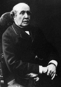 Portrett av Albert, hertug av Broglie (1821-1901), fransk historiker og politiker. av Unknown photographer