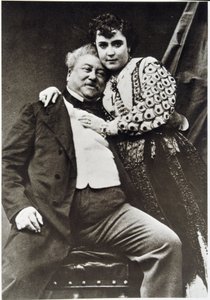 Portrett av Alexandre Dumas Père (1802 - 1870) og hans elskerinne av Unknown photographer